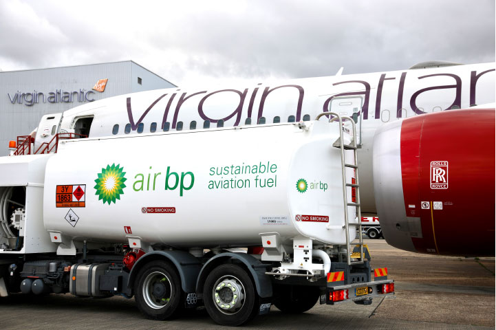 Virgin Atlantic Flies World’s First 100% Sustainable Aviation Fuel Flight From London Heathrow to New York JFK