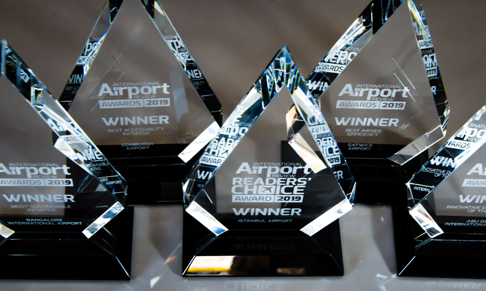 International Airport Review dergisinin düzenlediği “Reader’s Choice 2019’’ (Okuyucuların Seçimi) ödüllerinde İstanbul Havalimanı “Airport of the Year” (Yılın Havalimanı) kategorisinde ödüle layık görüldü. 