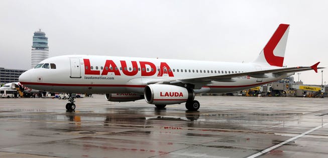 Lauda, Fly Service Turkey ile Türkiye`de