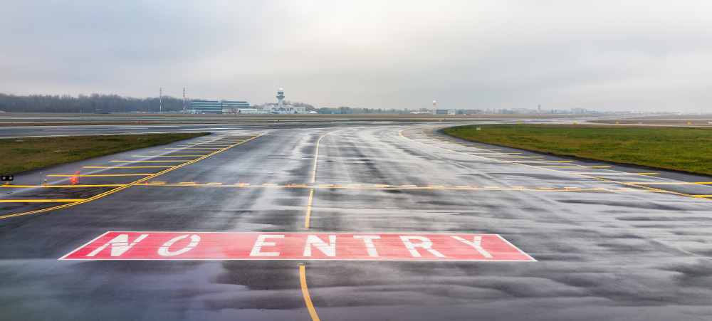 NO ENTRY: How do Pilots’ English Language Proficiency Gradually Deteriorate During COVID-19